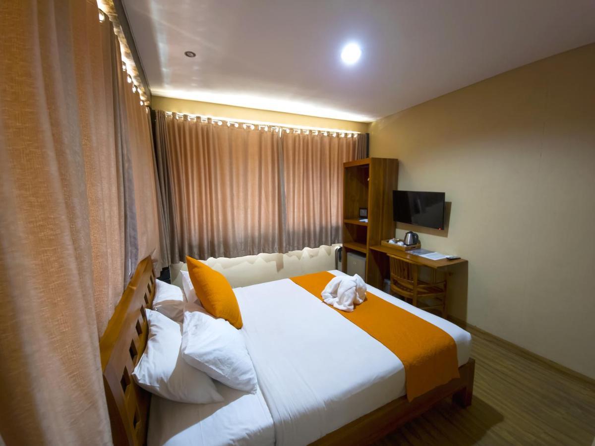 Kent House Hotel 3*